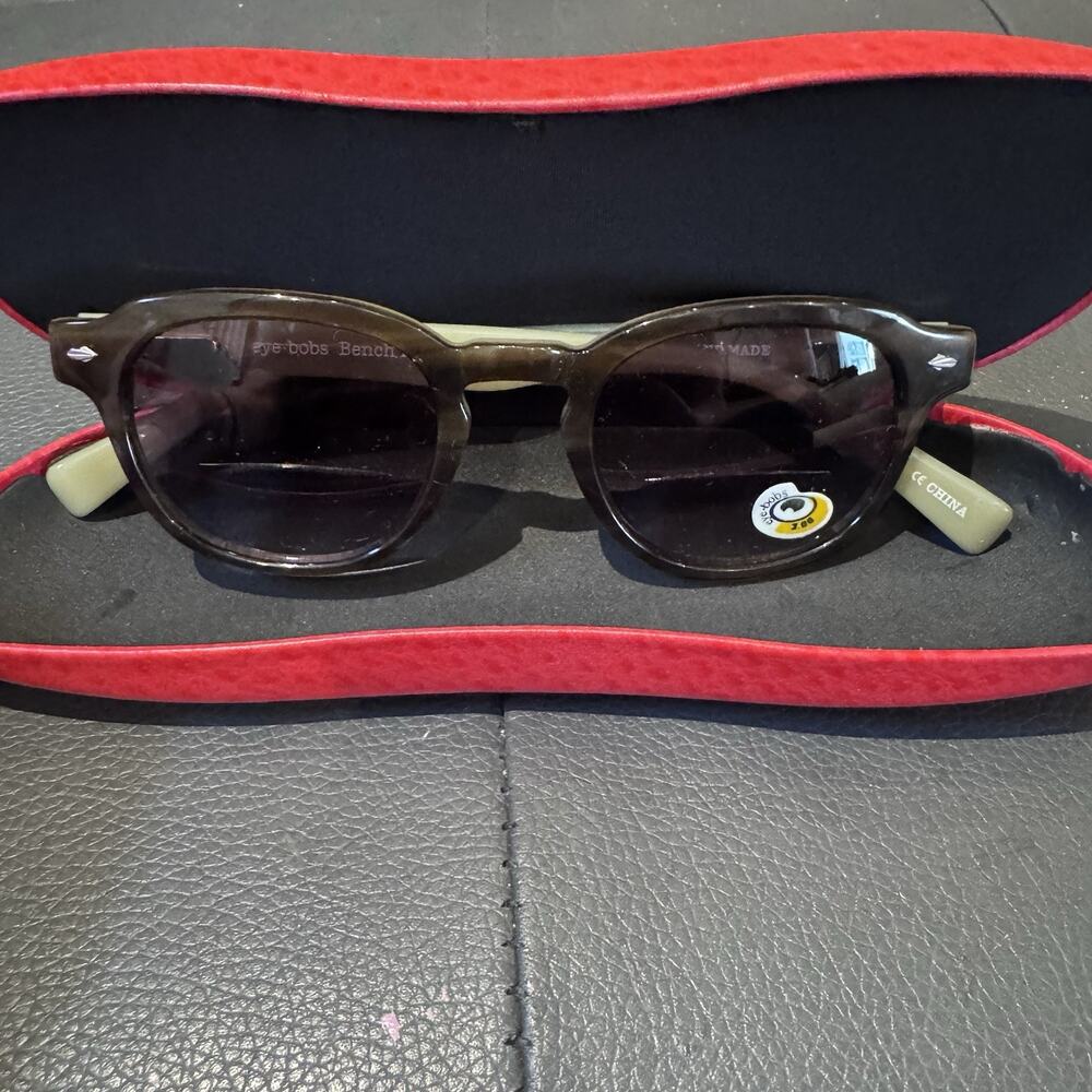 Eyebobs Reading Sunglasses +3.00 New In Original Case